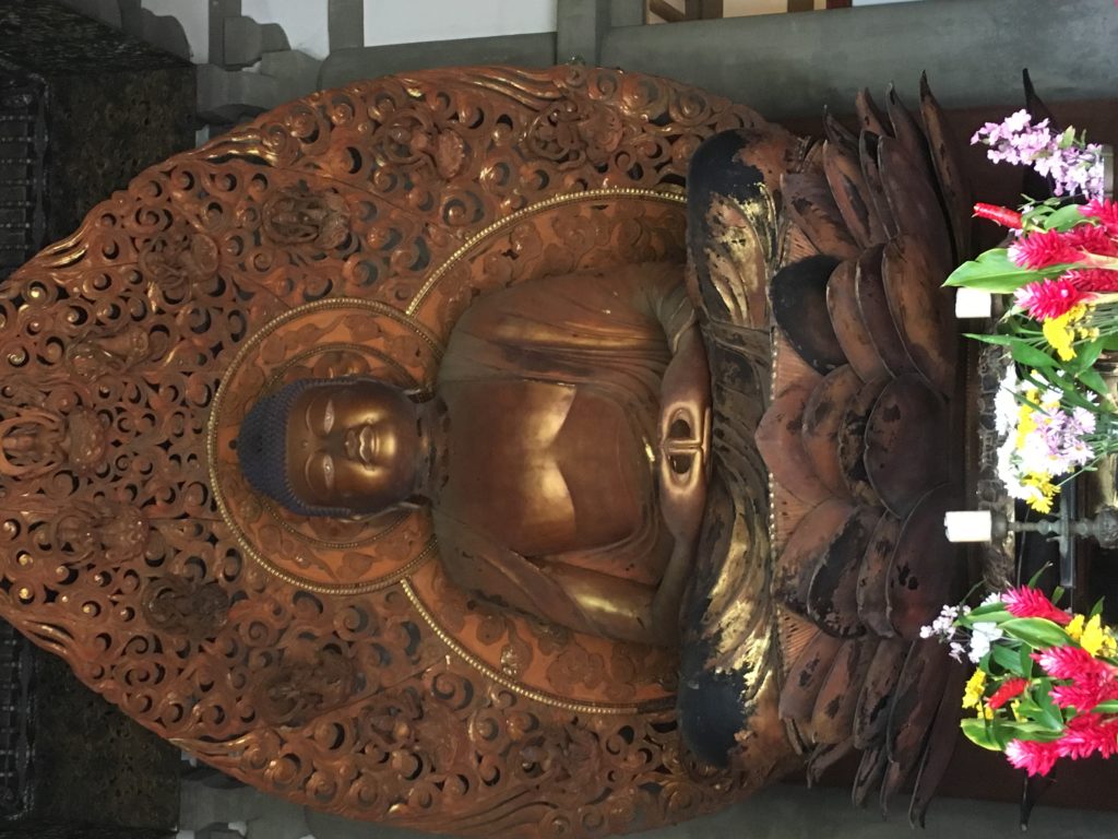 Oahu buddhist temple.